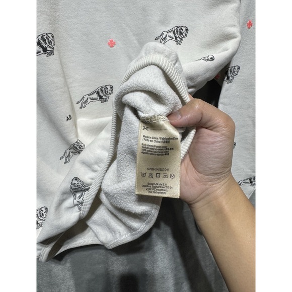 Scotch & Soda Buffalo Print Crewneck Sweatshirt Size M Off White Bison AB Logo - Picture 6 of 9
